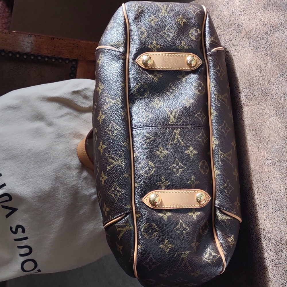 AUTHENTIC LOUIS VUITTON GALLERIA PM - Picture 14 of 17